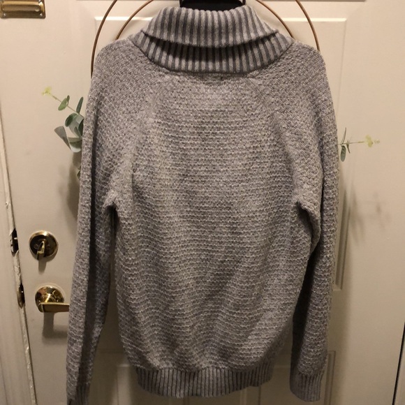 Men’s Brand new H&M sweater size med - Picture 3 of 3